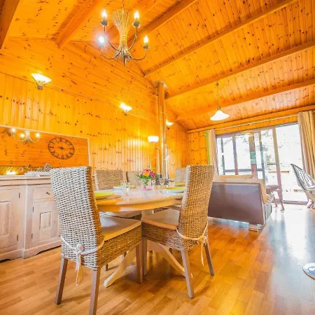 Amazing In With Fireplace * Somme-Leuze