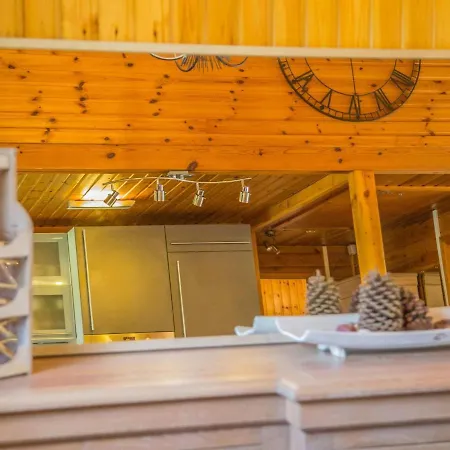 Chalet Amazing In With Fireplace