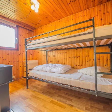 Chalet Amazing In With Fireplace